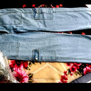 New Cargo Jeans