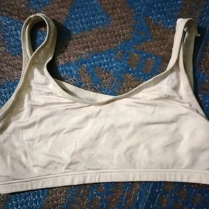 ❤️Beige 🫰🏻 Sports Plain Bra For Women Bust 30in