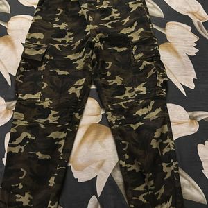 Army Print Jogger