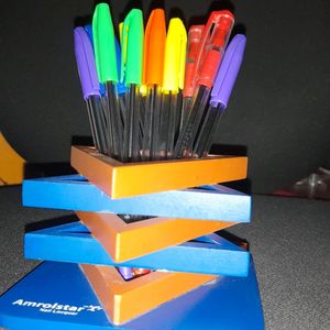 pen,pencil stand