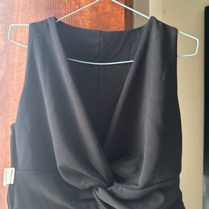 Black Front Knot Top