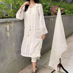 New Original Pakistani Poshaq Dresses Beautiful Dr