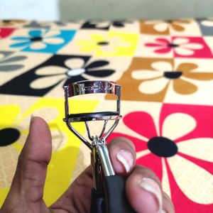 FACES CANADA EYE LASH CURLER