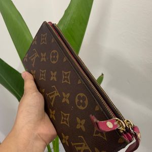 Louis Vuitton Authentic Coded Adele Wallet🤎