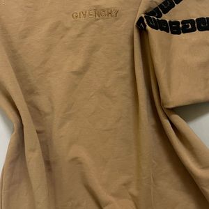 Givenchy Paris Sweatshirt