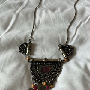 Neck Piece