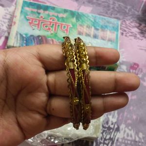 Maroon Chura With Gold-plated Pola Bangles