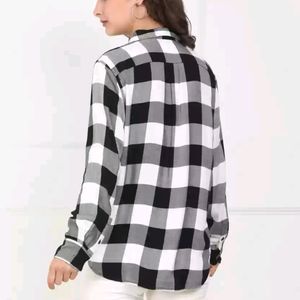 H&M Black & White Shirt