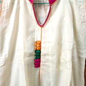 ALine Off White Cotton Kurta With Attached Sleeves