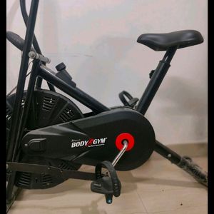 Exercise Bicycle For Gym People.