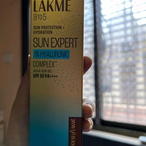 Lakme Sun Expert