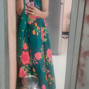 Green Flowers Print Kurta Set