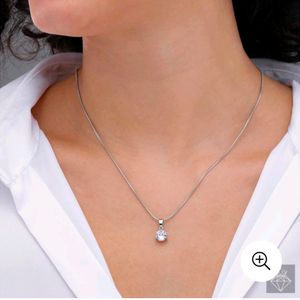 Beautiful Diamond Nacklace Chain