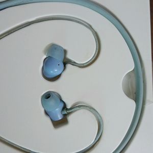 Selling My mi Bt Headphones