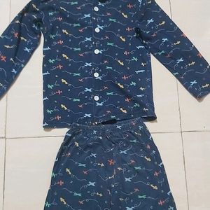 Night dress for girls and boys both.