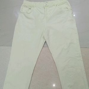 Off Yellow Denim Straight Jeans