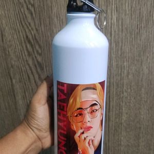 600ml Water Bottle:BTS Taehyung Art Printed