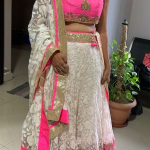 White & Pink Lehenga Set🤍🩷