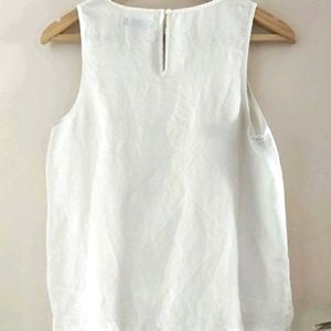 Gap Beautiful Top