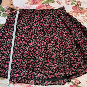 Berry lush Flowers Print Skirt