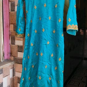 A Green Shiny Colour Kurti