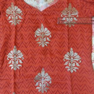 WOMEN COTTON SILK STRAIGHT KURTA SET