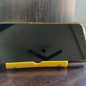 Pocket Mobile Stand