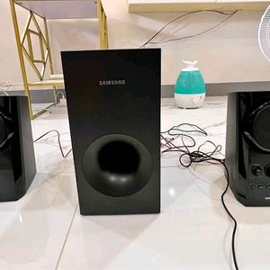 SAMSUNG HW K20 40 Watt 2.1 Speakers