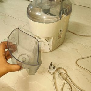 Juicing Mixer / Juice Making Machine / Old