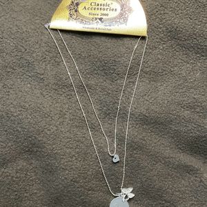 Double chain Silver necklace.