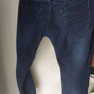 JEANS FOR WOMEN