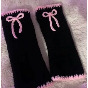 Crochet Hand Gloves