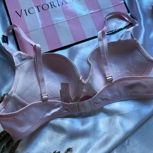 Victoria Secret Bra With Penty Set