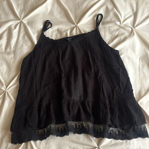 Forever 21 Sleeveless Black Crop Top