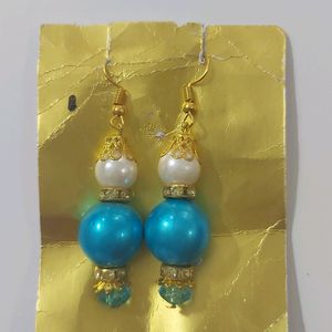 Blue Color 💙 Pearl Lightweight  Earrings