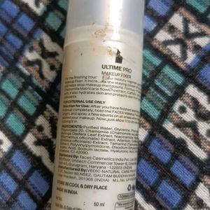 Faces Canada Ultimate Pro Makeup Fixer