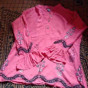 Empire Short Collar Kurti