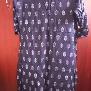 Floral Design Pale Violet Kurti With 3/4th Hand