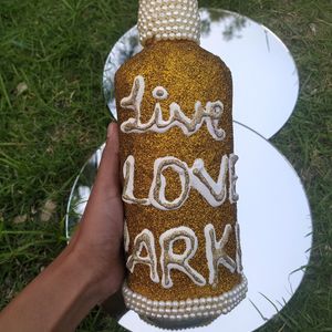 Glitter & Pearls Bottle