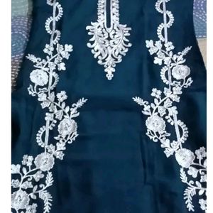 Beautiful Pakistani Suit For Women.....✨💙