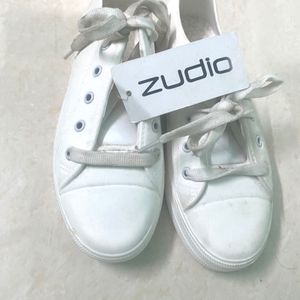 New Zudio Shoe With Price Tag