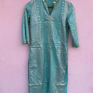 W Printed Straight Kurta With Sequins