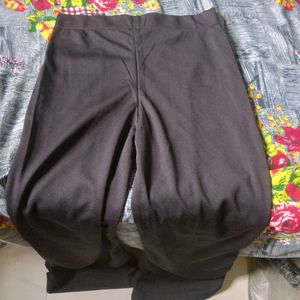 Black Leadis Pant