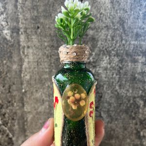 Texture Painted Mini Flower Vase