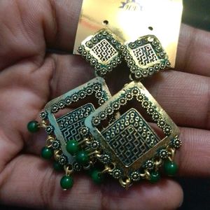 Beautiful Green Earrings