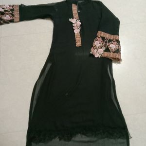 Umbrella Sleeve Kurta With Inner