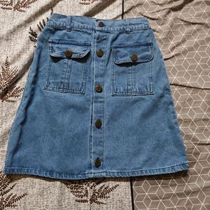 Nice Denim Skirt With Metal Buttons