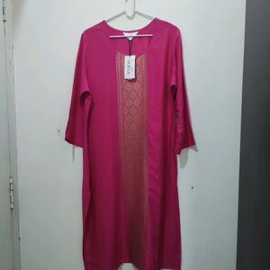 Aaboli Pink And Gold Kurta