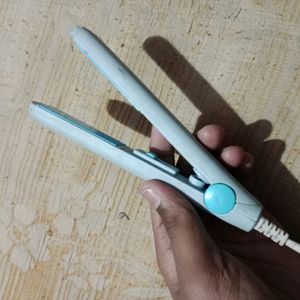 MINI HAIR STRAIGHTENER FOR GIRL/WOMEN 😍