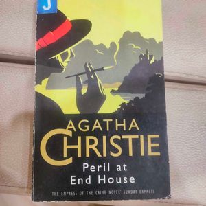 Set Of 5 Agatha Christie Books